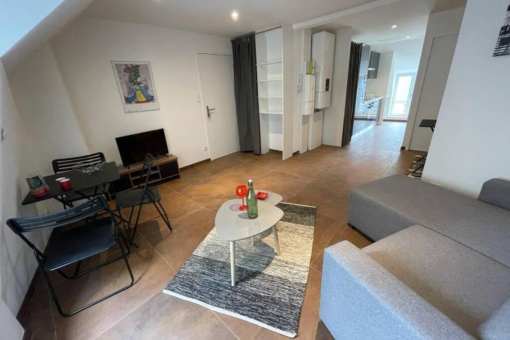 Spacieux N°8 En Centre Historique Landerneau Eksteriør bilde